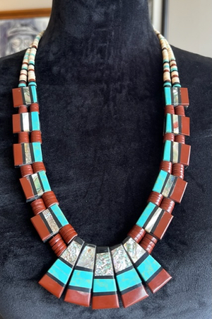 Old pawn Pueblo Santo Domingo necklace