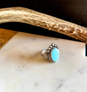 Vintage light-blue turquoise ring