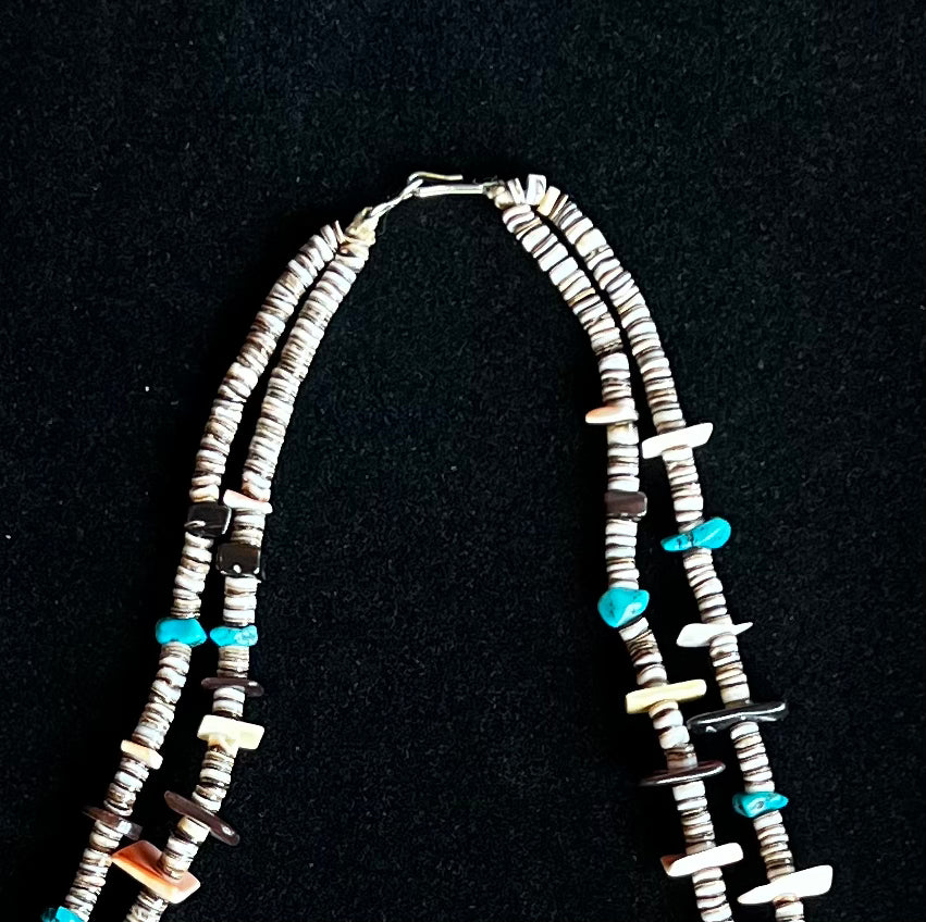 1960's Santo Domingo kingman turquoise necklace